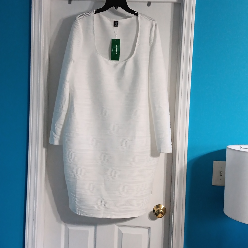 Dress - Midi